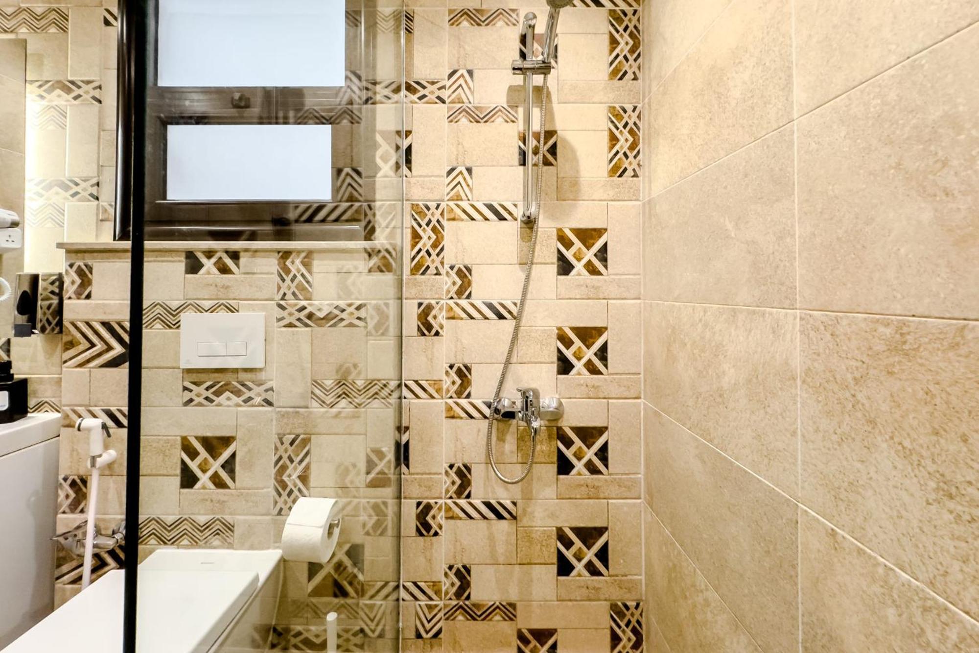 Ample & Artistic 2bdr 5 Min To Cai Airport * Cairo